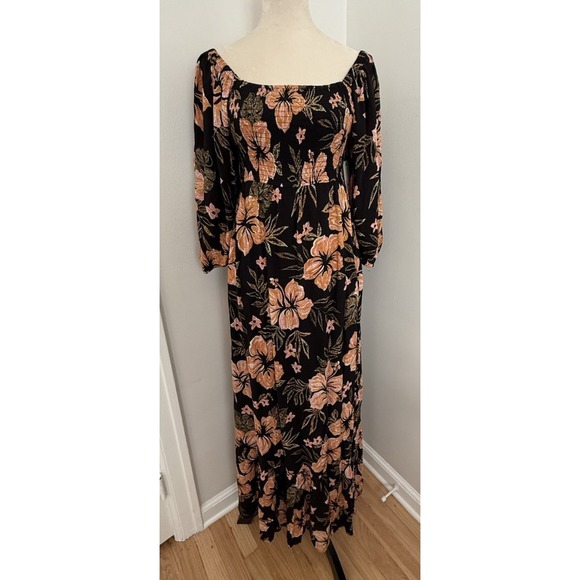 NWT Billabong Full Bloom Smocked Maxi Dress Hibiscus Print Women's Size Large - Picture 1 of 8